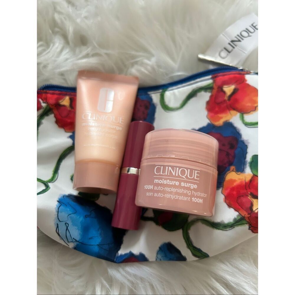 Clinique moisture surge mini lotion and lipstick new w case